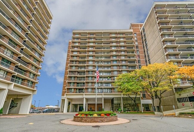 Photo - 150-38 Union Tpke Un Condo Unit 4D