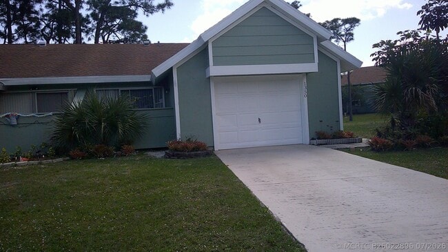 Photo - 1350 SE La Haven Ct