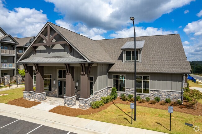 Leasing Center/Clubhouse - Grand Preserve