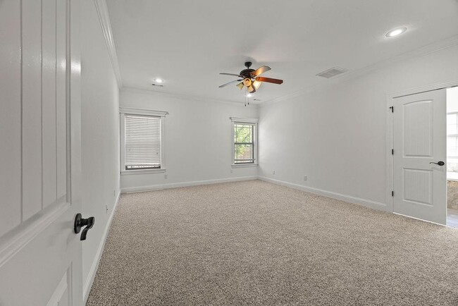 Photo - 4100 SW Deerfield Blvd