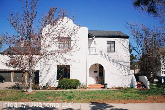2 br, 1 bath House - 1824 1/2 Carey Place - 2 br, 1 bath House - 1824 1/2 Carey Place