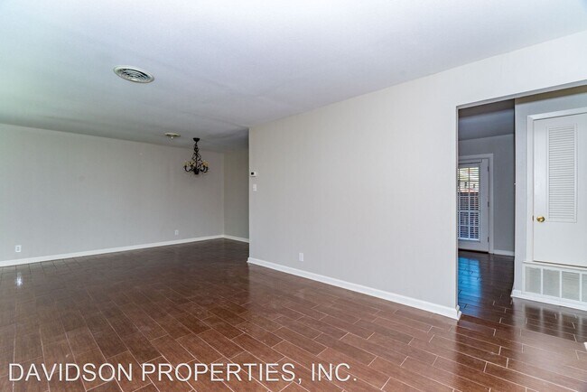 Photo - 2 br, 1 bath House - 447 Brees Blvd