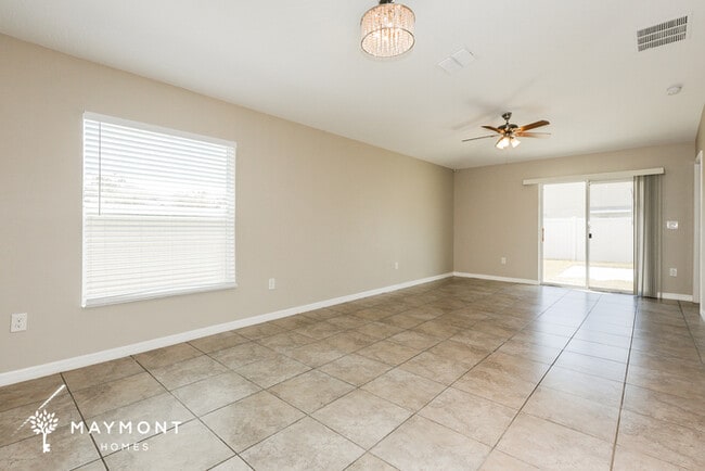 Photo - 15421 Dark Star Ln