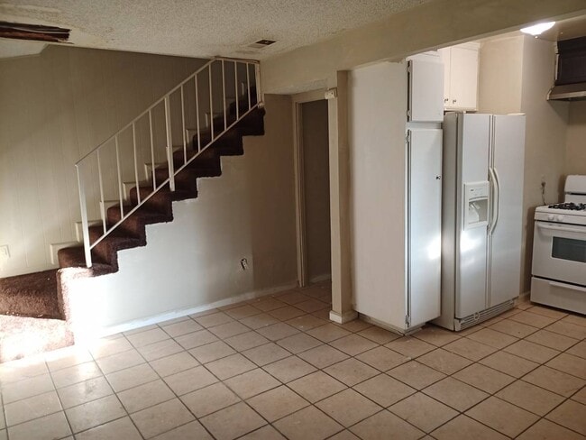 Photo - 2209 Cedro Ct