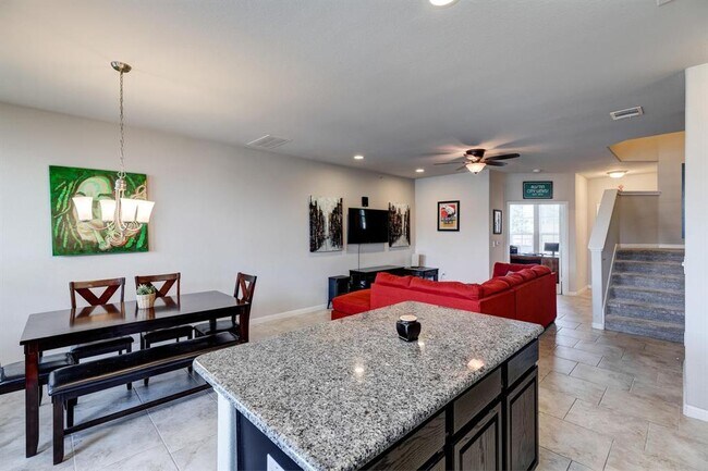 Photo - 317 N Heatherwilde Blvd