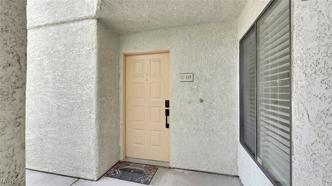 Building Photo - 8452 Boseck Dr Unit 115