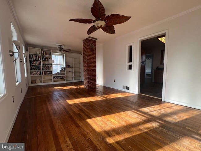 Photo - 5810 Mt Vernon Dr