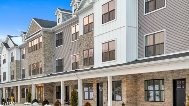 Building Photo - 308 Encampment Ct Unit 308