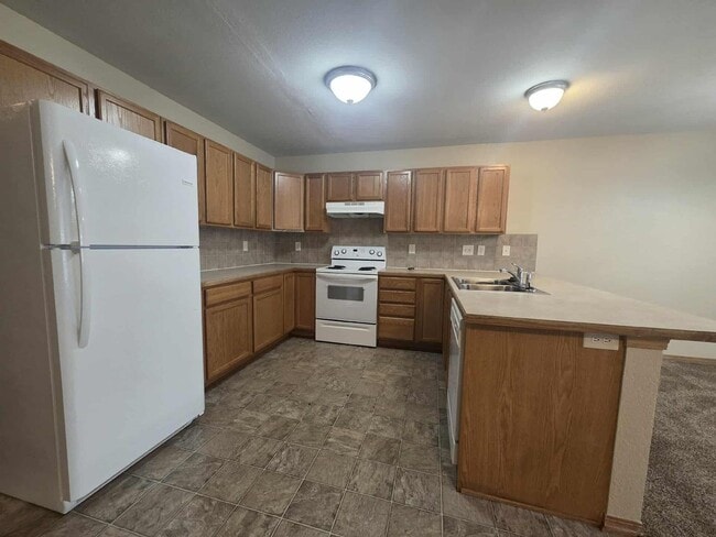 Photo - Affordable rental!!!