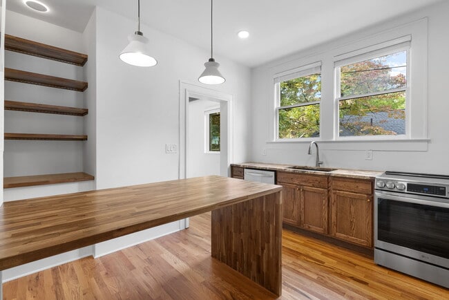 Photo - McCullough Heights