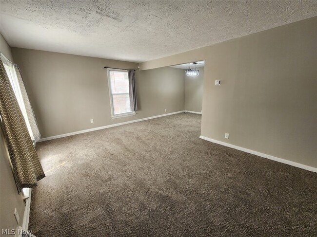 Photo - 16401 Judson Dr