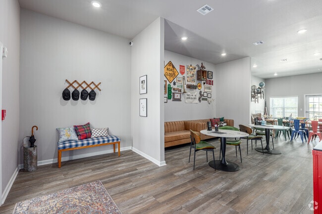 Leasing Office - Crossroads at Westchester