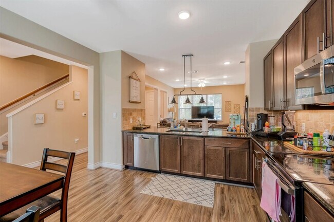 Photo - 3730 3730 Unit 601