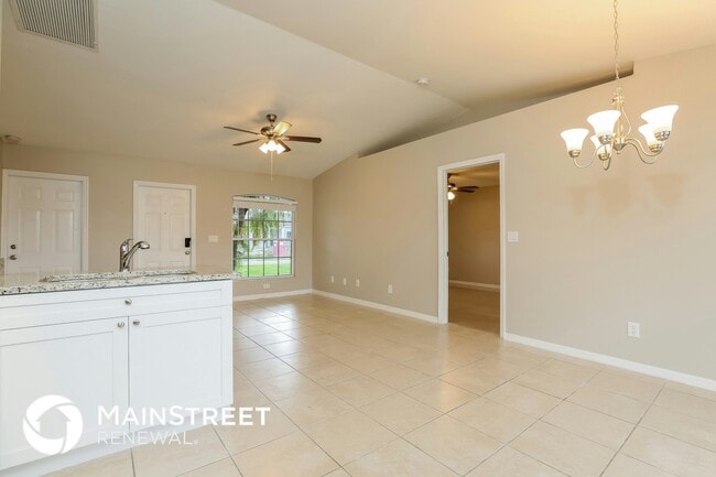 Photo - 3906 12th St W