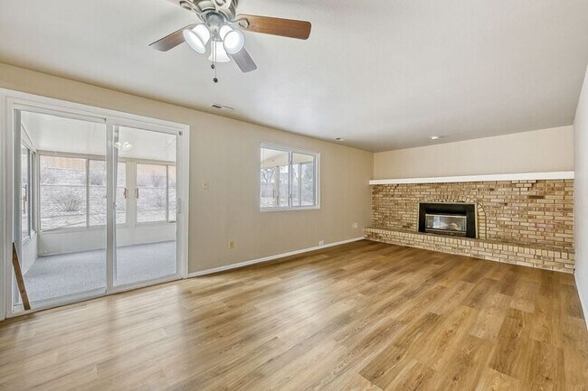 Photo - 5355 N Carefree Cir