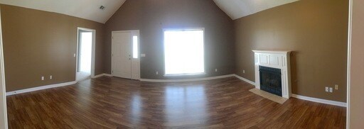 Photo - Garden Terrace