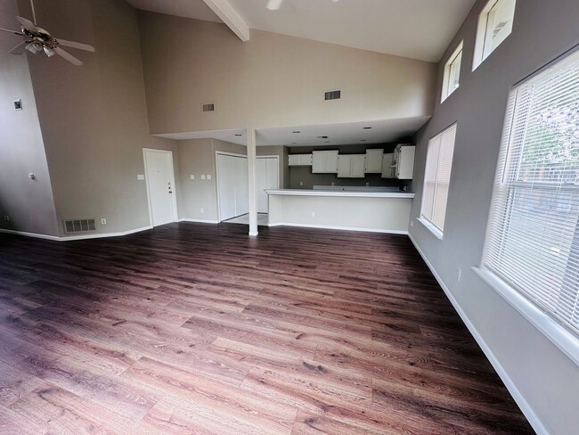 Photo - For Lease 3 Bed | 2 Bath | Open Concept | Vaulted Ceilings | 2-Car Garage| Corpus Christi