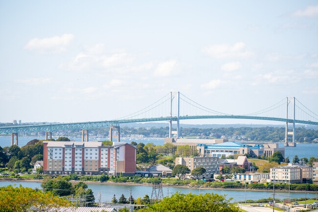 Newport Heights