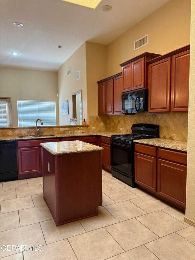 Photo - 14422 Coyote Trail