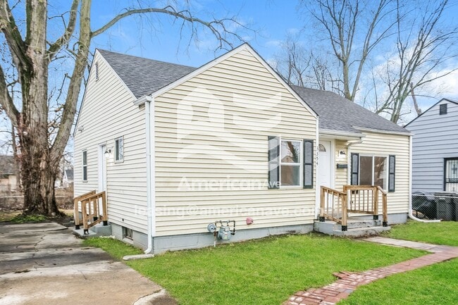 Photo - 3354 N Chester Ave