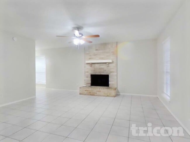 Photo - 4615 Tealgate Dr