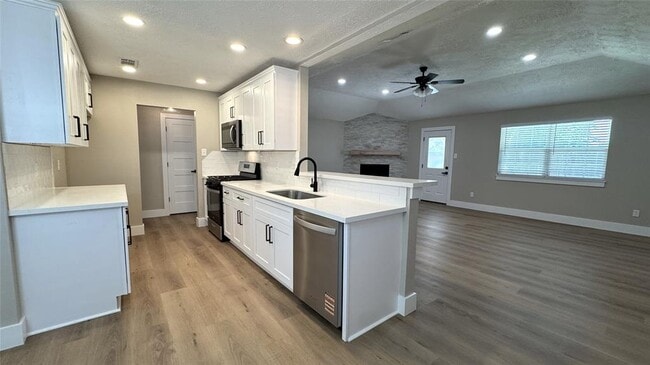 Photo - 19214 Ruble Dr House
