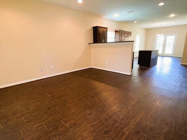 Photo - 8526 Homewood Ln