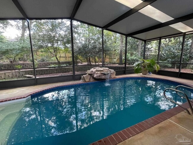 Photo - 5955 Hermitage Dr