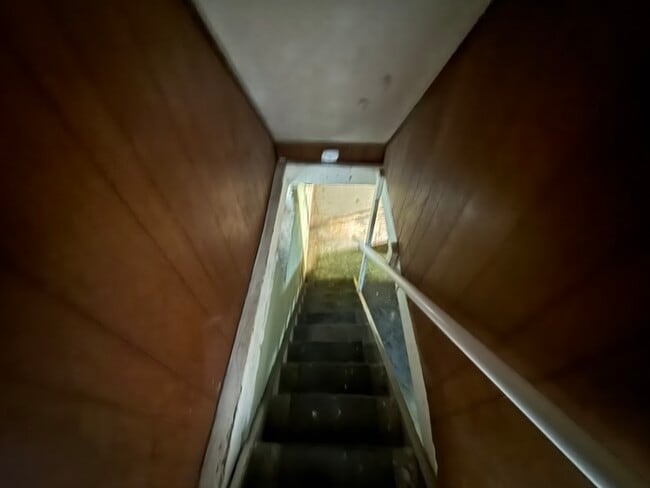 Photo - 659 Fisher Hill St