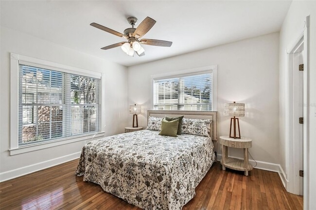 Photo - 2908 W San Isidro St