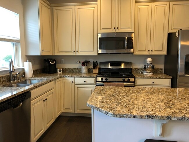 Photo - 8054 Elton St