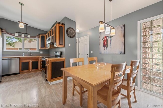 Photo - 44018 Bannockburn Dr