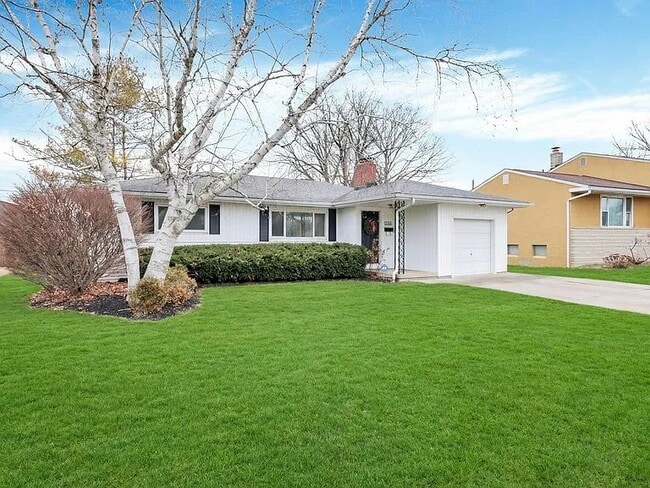 Building Photo - 5554 Fescue Dr