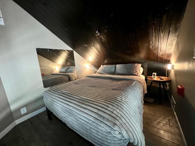 Photo - 497 Tahoe Keys Blvd