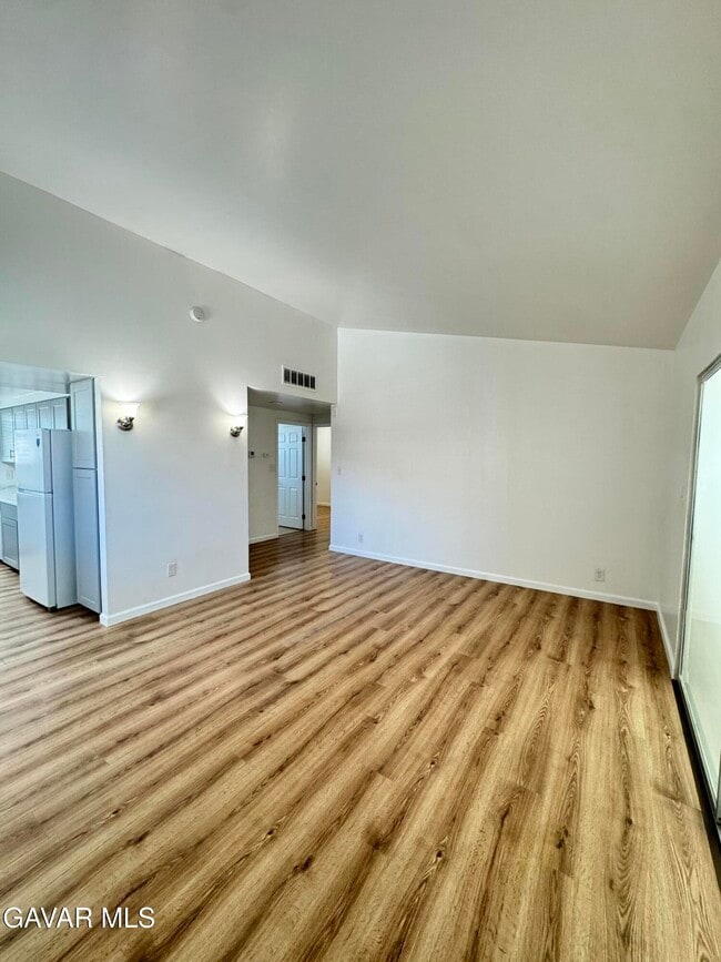 Photo - 21325 Bancroft Ct