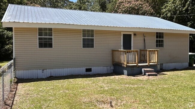 Building Photo - Warner Robins Wonder Rental
