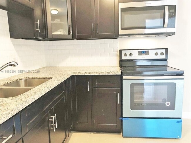 Photo - 7650 SW 10th Ct Unit A