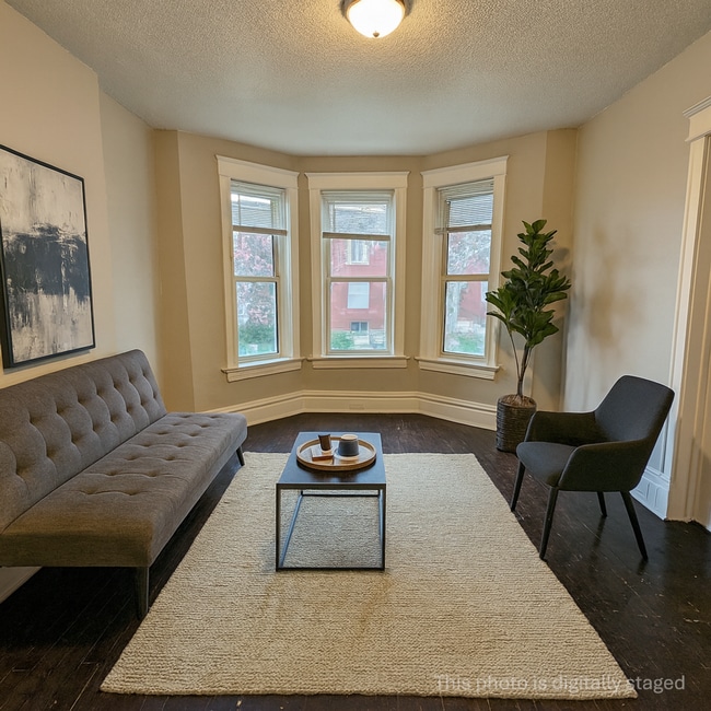 Building Photo - 3648 Shenandoah Ave Unit 1 Rental