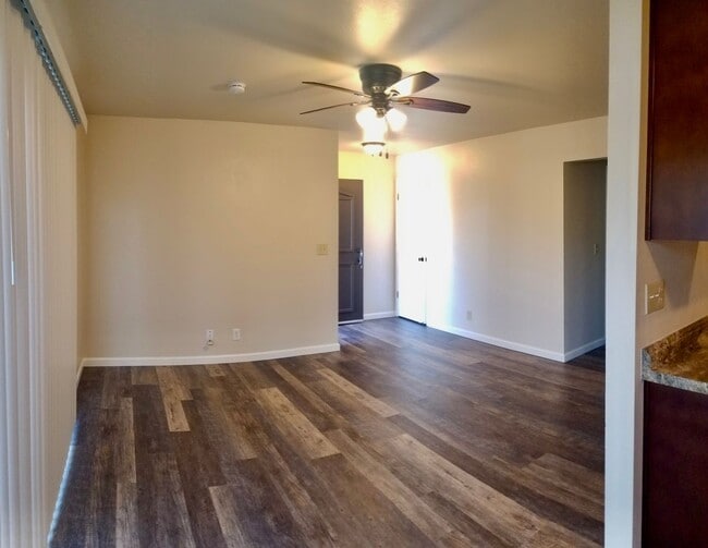 Photo - 2 Bedroom, 1 Bath Apartment Unit 1141-B