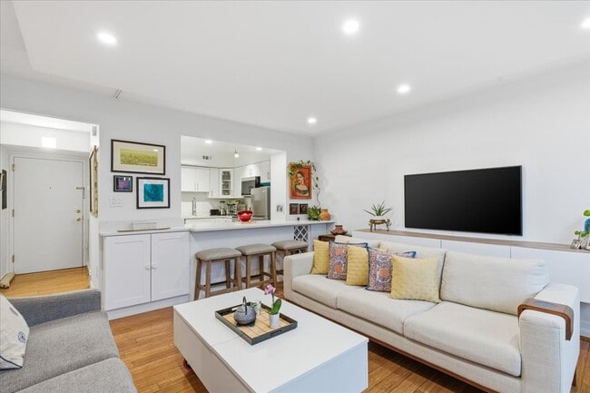 Photo - 2141 Wisconsin Ave NW Unit 202