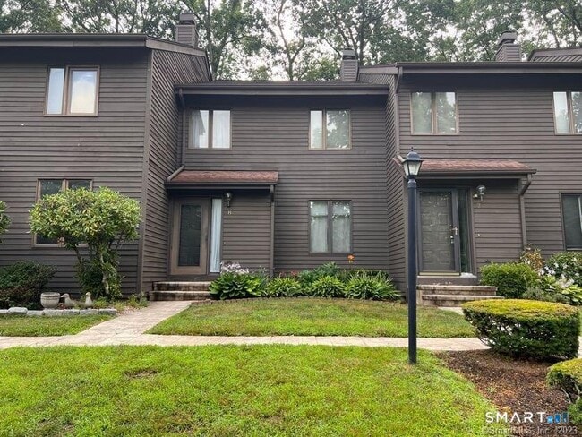 Photo - 223 Flanders Rd Unit 8