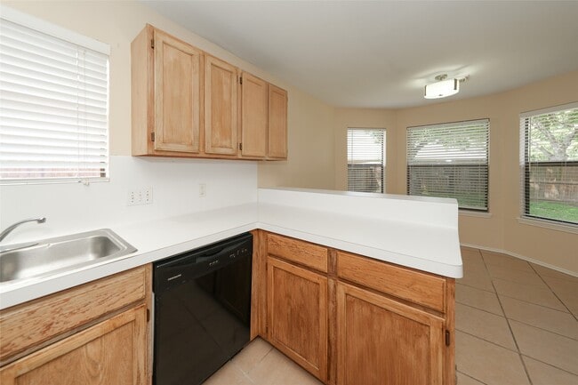 Photo - 3247 N Mason Rd