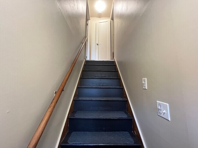 Photo - LUY2003 Unit 10097