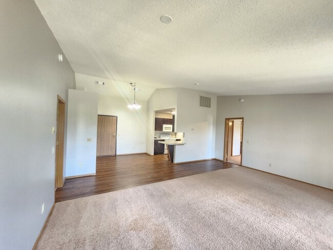Chapelwood III Apartments