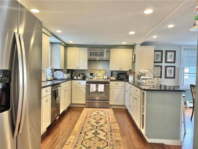 Photo - 26 S Baptist St