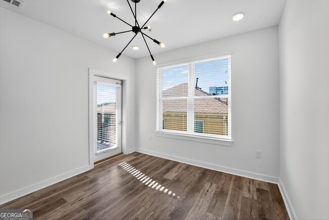 Photo - 525 Parkway Dr NE Unit APT 218