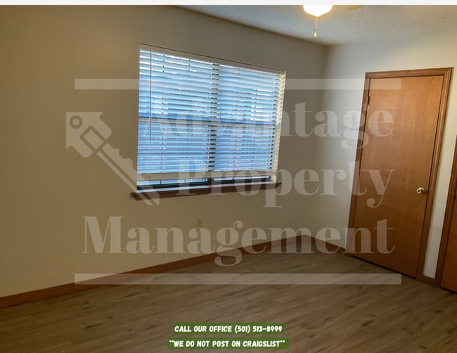 Photo - 2 Bedroom 1 Bathroom in Quadplex --ALL ELECTRIC