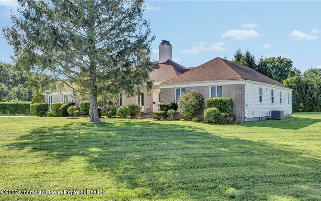 60 Larchwood Ave
