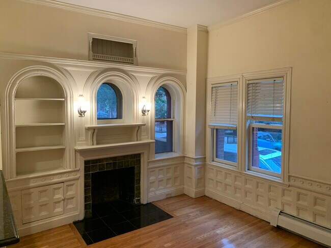 Photo - 190 Commonwealth Ave Unit 1