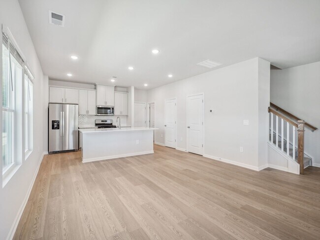 Photo - 702 Southland Dr